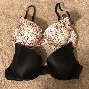 Set of two Maidenform 34b bras